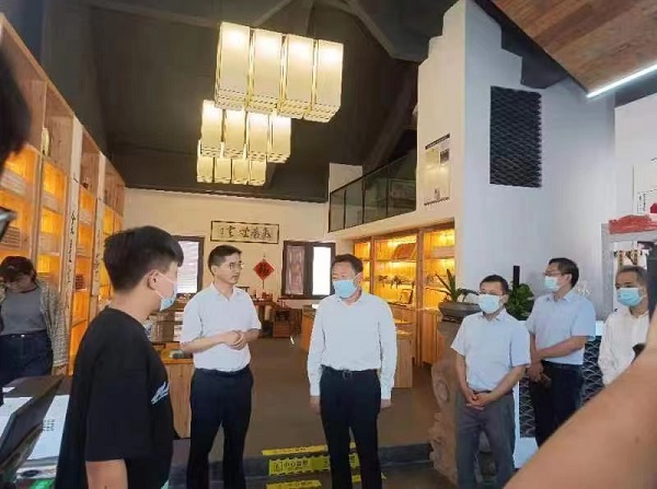 亿万28官网-追求健康,你我一起成长