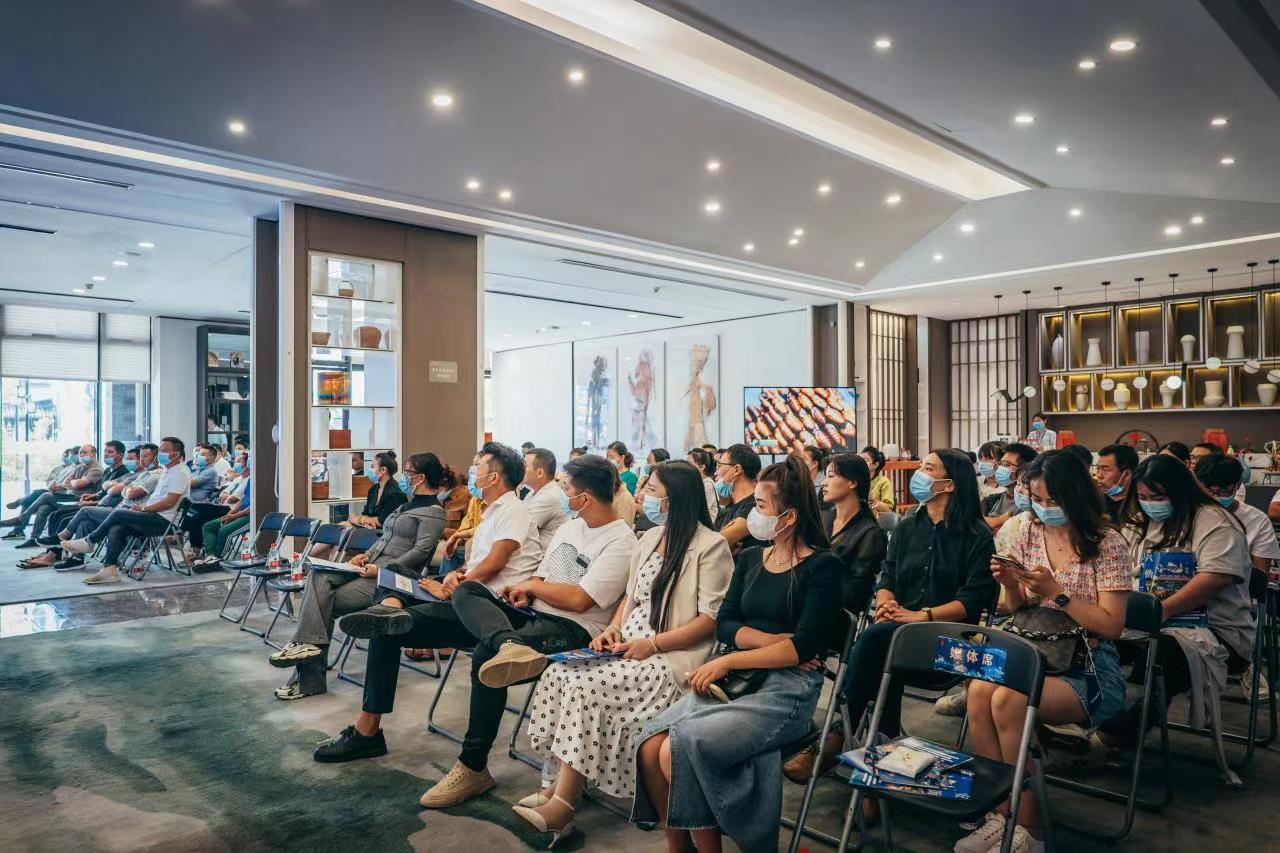亿万28官网-追求健康,你我一起成长